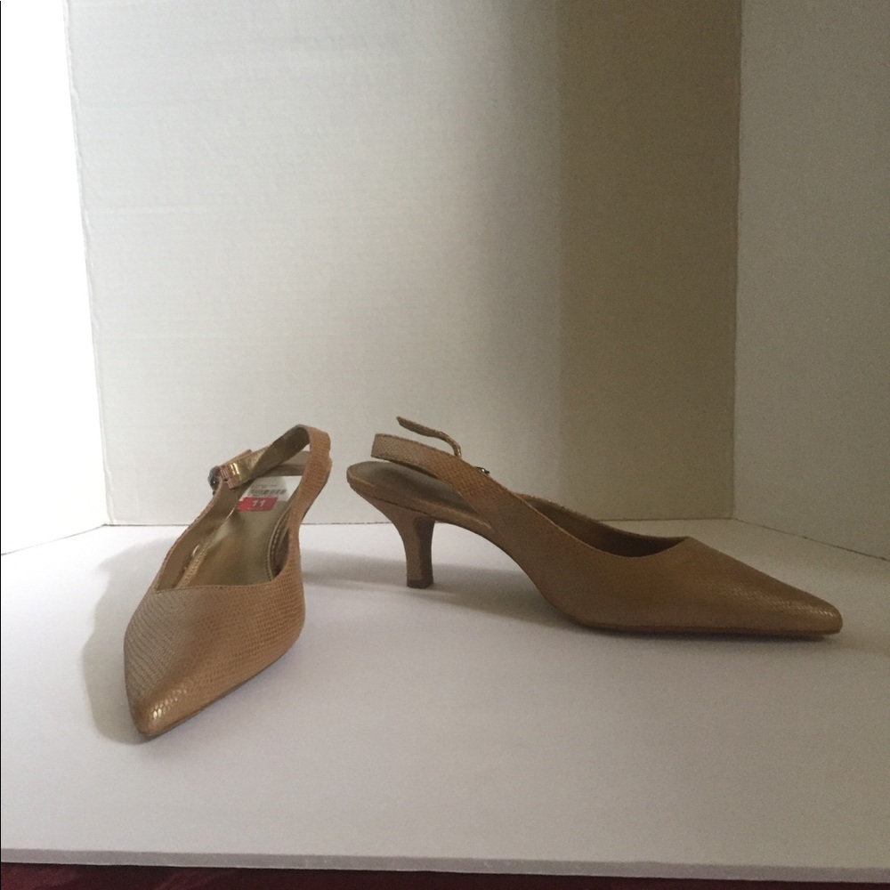 Shoes - Picture 2 of 2